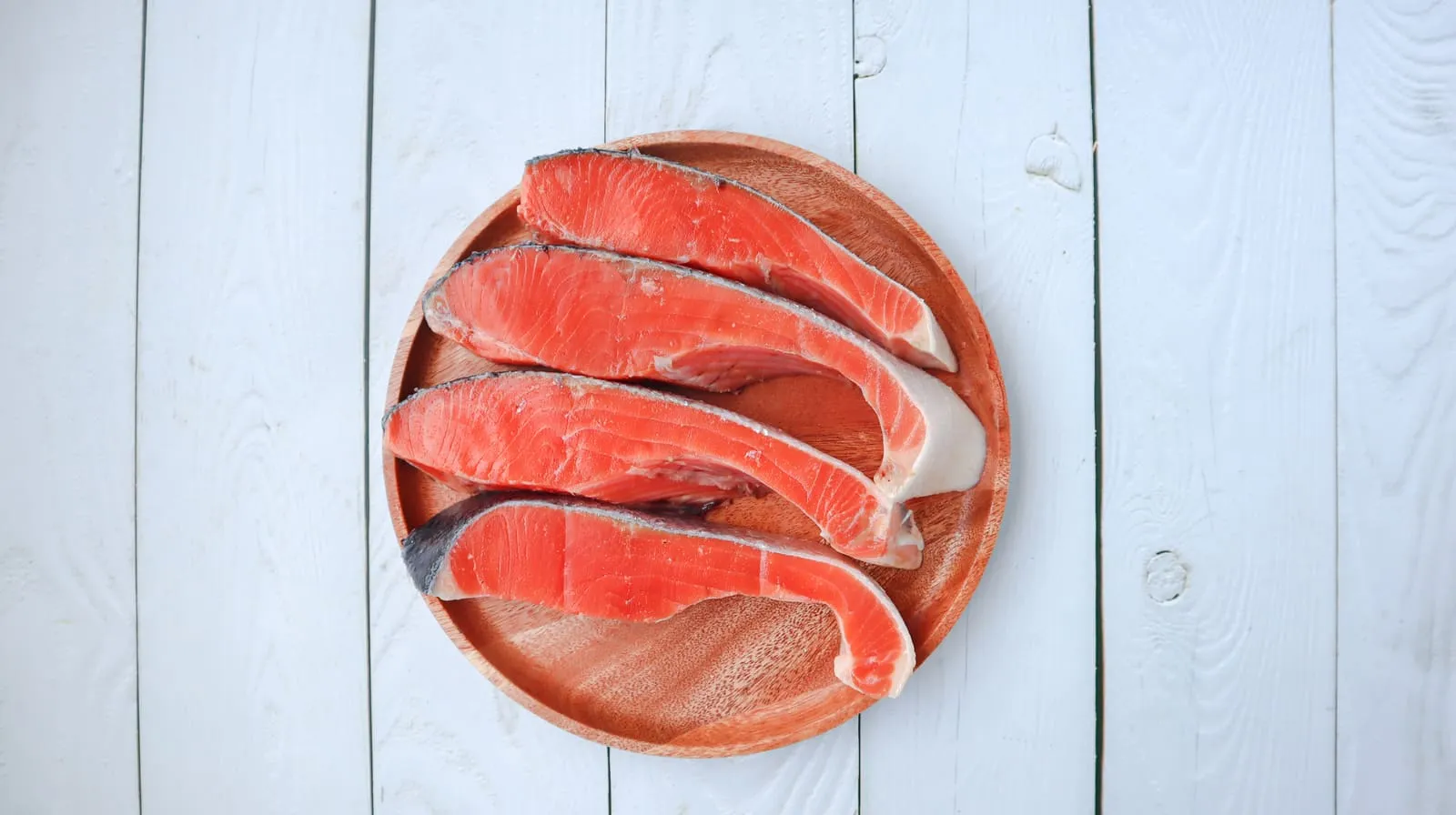 Choose fresh salmon fillets