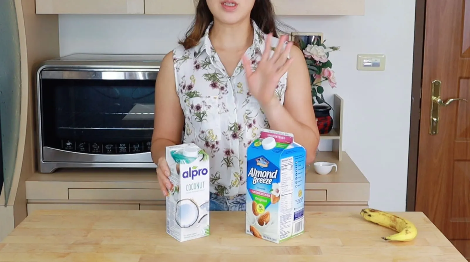 I recommend "unsweetened" plant milk; different plant milks give your smoothie very different flavors.